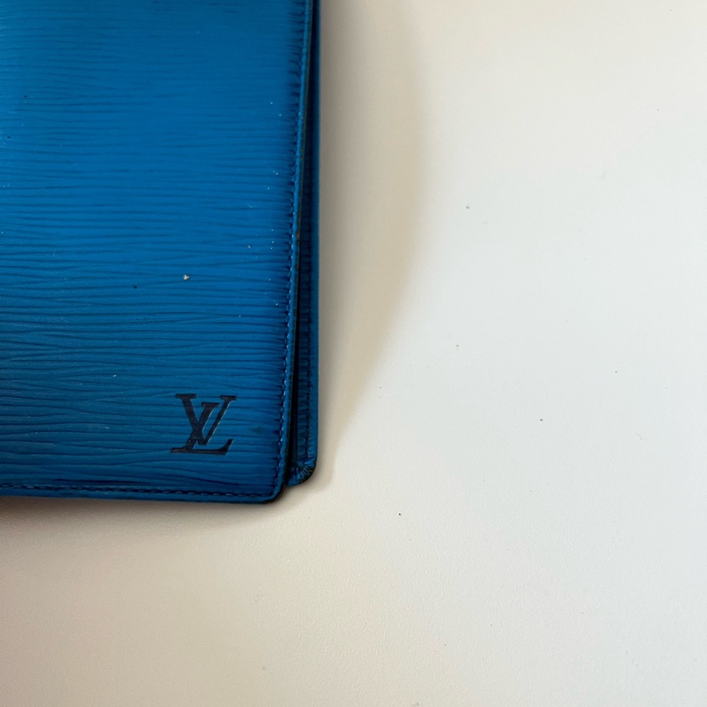 Louis Vuitton Epi Agenda Passport Holder, Check holder